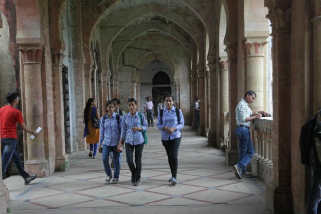 allahabad university bad condition, allahabad university lack of funds, allahabad university lack of academics, allahabad university lawsuits, allahabad university UGC audit report, allahabad university salary crunch allahabad university bad condition, allahabad university lack of funds, allahabad university lack of academics, allahabad university lawsuits, allahabad university UGC audit report, allahabad university salary crunch
