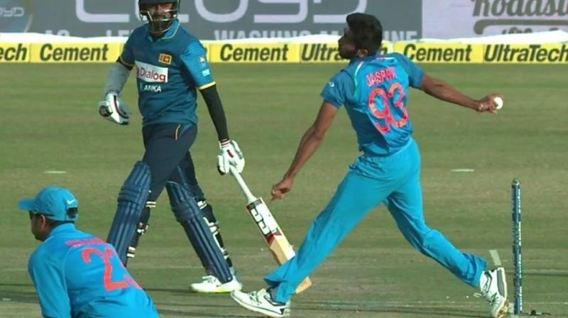 2)  Jasprit Bumrah no-ball- The Indian pacer has been trolled a lot for his no-ball. The first instance came in June when during the ICC Champions Trophy Finals. Fakhar Zaman had a lucky escape in the all-important final when he was batting on 3 as Bumrah overstepped. The result was Farhan’s crucial century and Pakistan defeating India. He even did the same against the ongoing Sri Lanka series. (Screengrab)