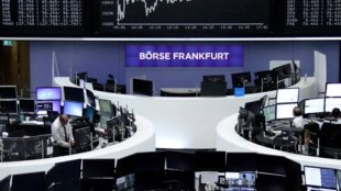 Michael Flynn, Michael Flynn guilty plea, european stock, US stock, US national security adviser, Euro zone stocks fell, rise in euro, rise in pound, political storm