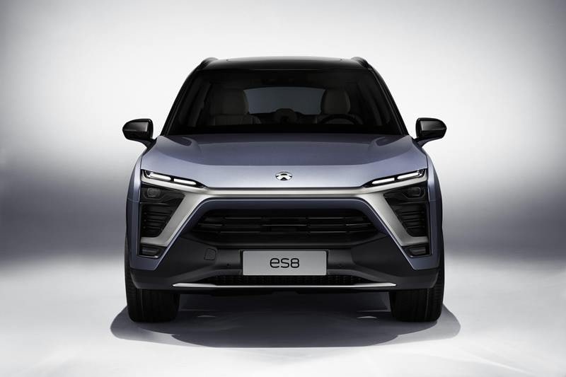 The company claims that the owners of the ES8 can charge their car by swapping batteries at power-swap stations in three minutes or recharge with the help of “Power Mobile” service vehicles. The company had tied up with Mobileye and gets the NV’s Eye Q4 chip, the ES8 also employs NOMI, an artificial intelligence system with functions ranging from adjusting the in-car temperature to communicating with the driver and taking photos.
