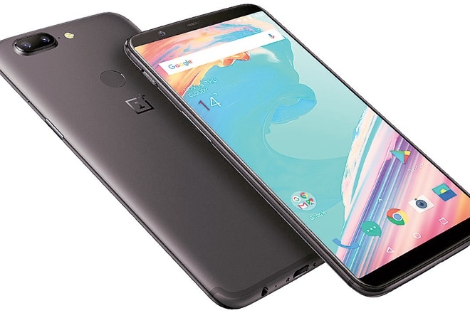 OnePlus, OnePlus 6, OnePlus 6 rumours, OnePlus 6 specification, OnePlus 6 release date, OnePlus 6 notch, OnePlus 6 under-screen fingerprint scanner, OnePlus 6 Snapdragon 845, OnePlus 6 iPhone X, OnePlus 5T, OnePlus 5T price, OnePlus 5T specifications, OnePlus 5T features, OnePlus 6 features,