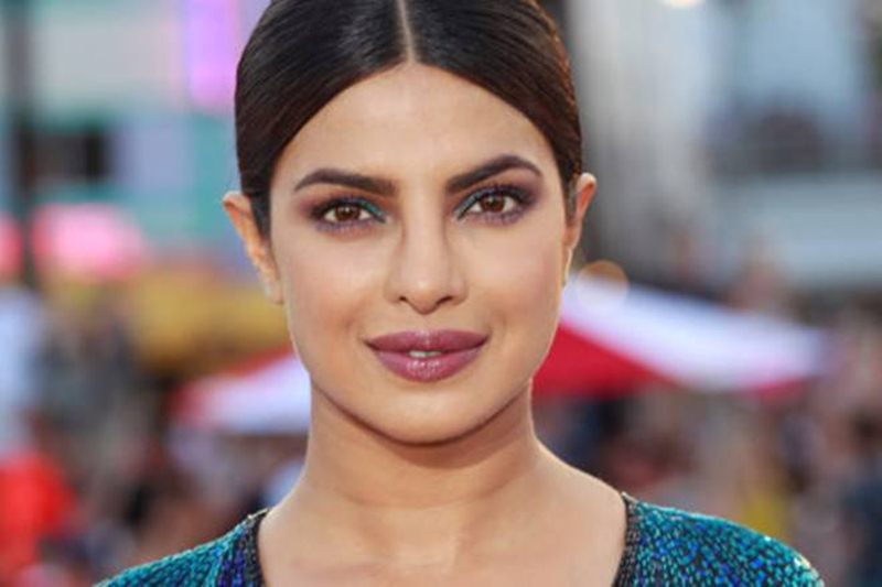 Most Valuable Indian celebrities, brand value of Indian celebrities, Virat Kohli, shah rukh khan, deepika padukone, salman khan, tiger zinda hai, ranveer singh, padmavati, Akshay kumar, padman, alia bhatt, ranbir kapoor, amitabh bachchan,