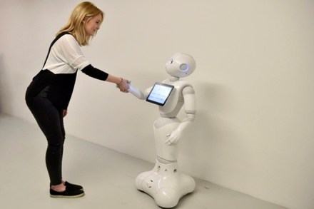 scientists, classes for robots, robots gets classes, robots gets classes from scientists, crash course for robots, robot movements, scientists teach robotsrobot interaction, science