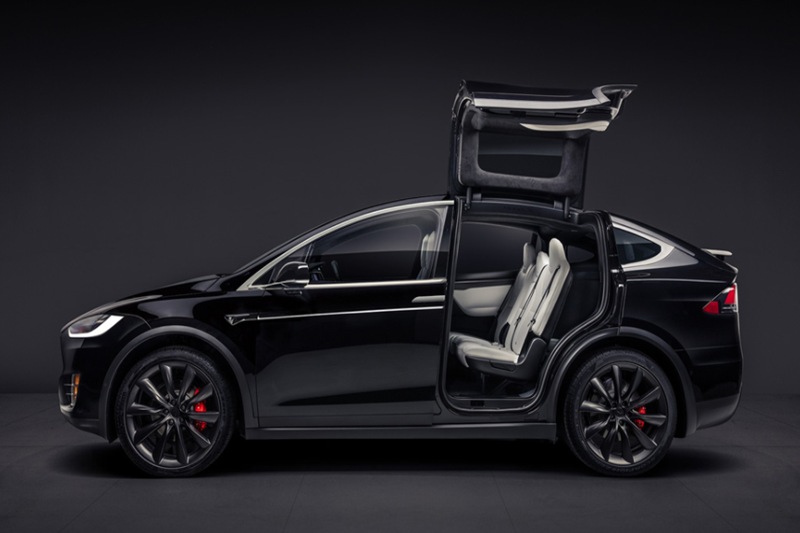 One of the most interesting visual highights of the Tesla Model X is the falcon doors that open and close vertically. Other features of the electric SUV include LED lighting with cornering function, GPS enabled air suspension system and an all-wheel-drive system.
