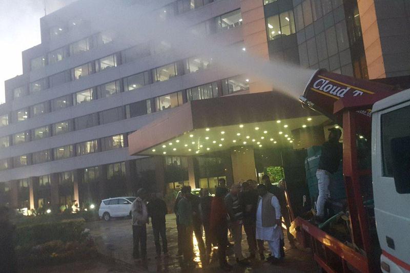 anti smog gun, anti fog gun, anti pollution drive, delhi pollution, delhi air pollution, air pollution, arvind kejriwal, kerjriwal government, manish sisodia, air action plan