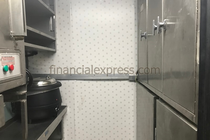 shatabdi express, shatabdi fares, anubhuti coach shatabdi, anubhuti coach fare, Anubhuti coach