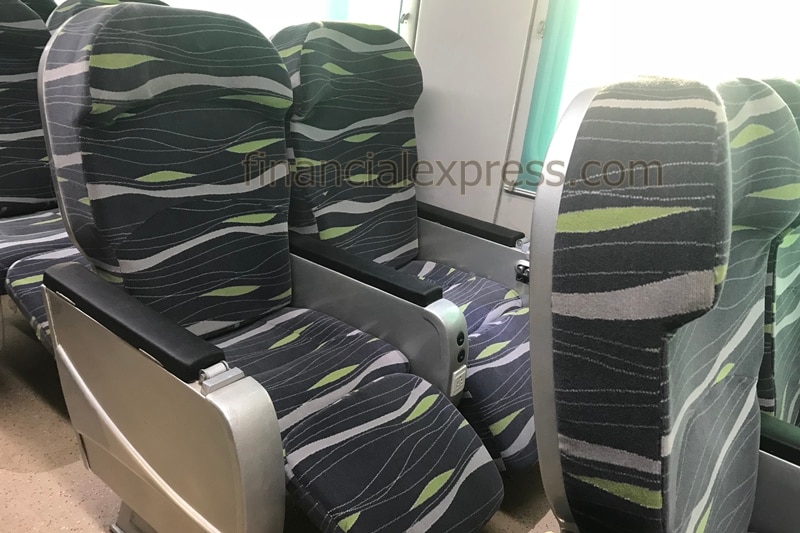 shatabdi express, shatabdi fares, anubhuti coach shatabdi, anubhuti coach fare, Anubhuti coach