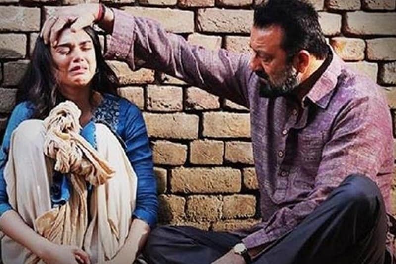biggest flops of 2017, biggest flop movies, biggest flops of bollywood, biggest flops of 2017 bollywood, salman Khan, shsh rukh khan, saif ali khan, ranbir kapoor, tubelight, tiger zinda hai, anushka sharma, amitabh bachchan, vidya balan, chef, jagga jasoos