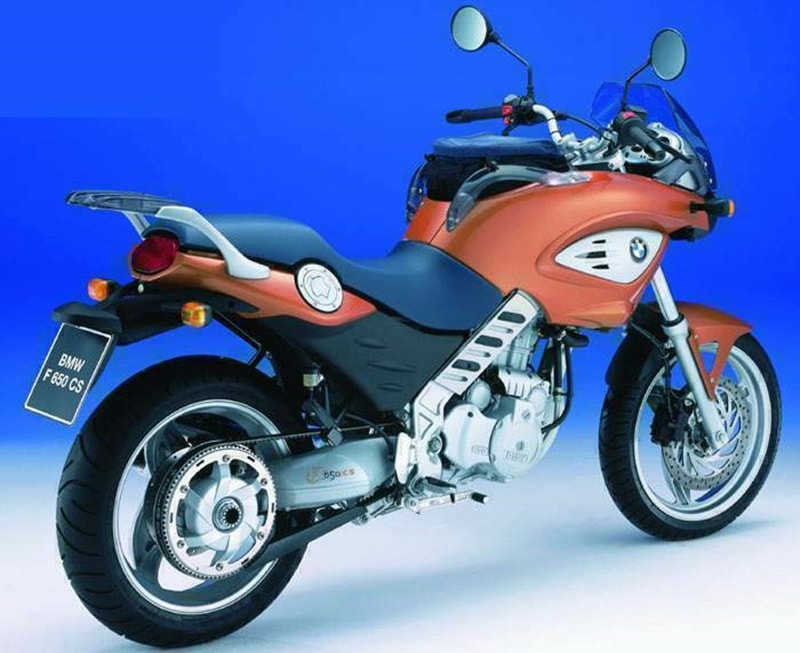 2001 BMW F 650 CS 'Scarver': BMW planned to get the attention of the younger generation with this motorcycle. The company teamed up with Aprilia and the result is the F 650 CS or 'Scarver'. BMW was bold and the F 650 CS went against the marketing trends of those days, aimed at urban commuters, non-traditional riders, new motorcyclists, women and shorter riders. The 650cc single-cylinder engine was not very powerful, the dash was too futuristic and it too expensive. Sales numbers were in the basement and the F 650 was discontinued after just three years. (Image: Autoevolution)