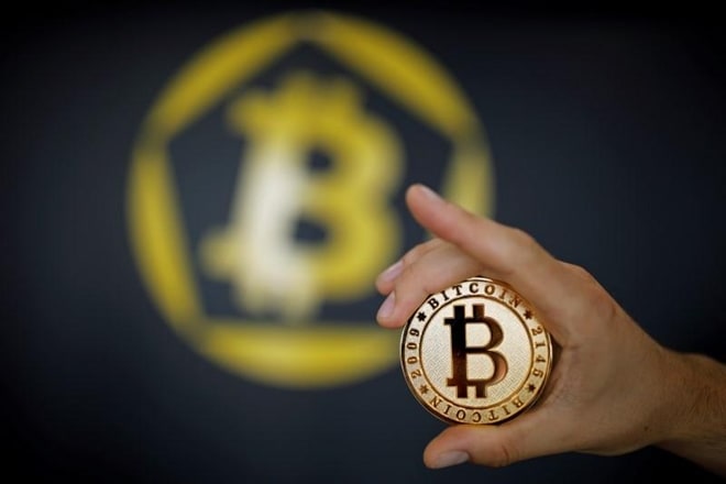 japan, japan bitcoin, employee salaries, bitcoin salaries, virtual currency, salary in bitcoin, GMO internet, japan salaries, cryptocurrency