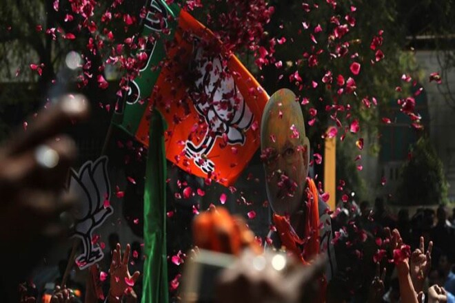 BJP won 99 seats in Gujarat while Congress bagged 80 seats. (IE)