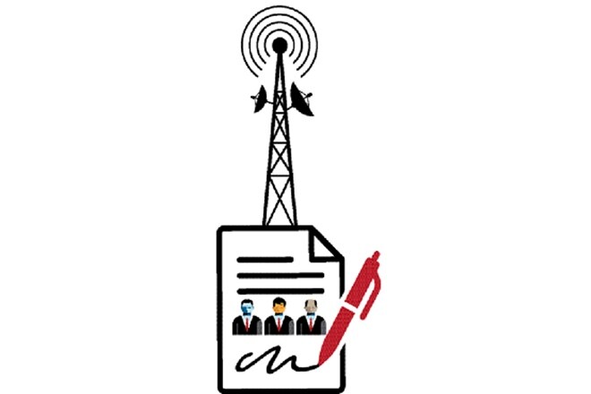 CAG, telcos, Comptroller and Auditor General of India, Tata Teleservices and Tata Teleservices, Videocon Telecommunication