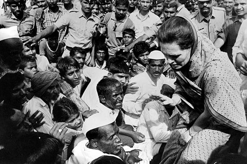 sonia gandhi, sonia ganddhi resigns, sonia gandhi health, congress president, UPA government, rahul gandhi, rajiv gandhi, priyanka vadra, indira gandhi, gujarat assembly elections, narendra modi, manmohan singh, pm modi