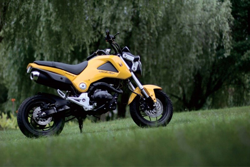 Wonjan WJ150-18: The second Wonjan on this list, this one is rather done well and will be mistaken for the real one. Most in India will recognise this being close to Honda Navi, but it looks a bit different than Navi because it takes after Honda MSX125 'Grom'. The Grom was spied testing in India this September, so we may have it in our market soon.