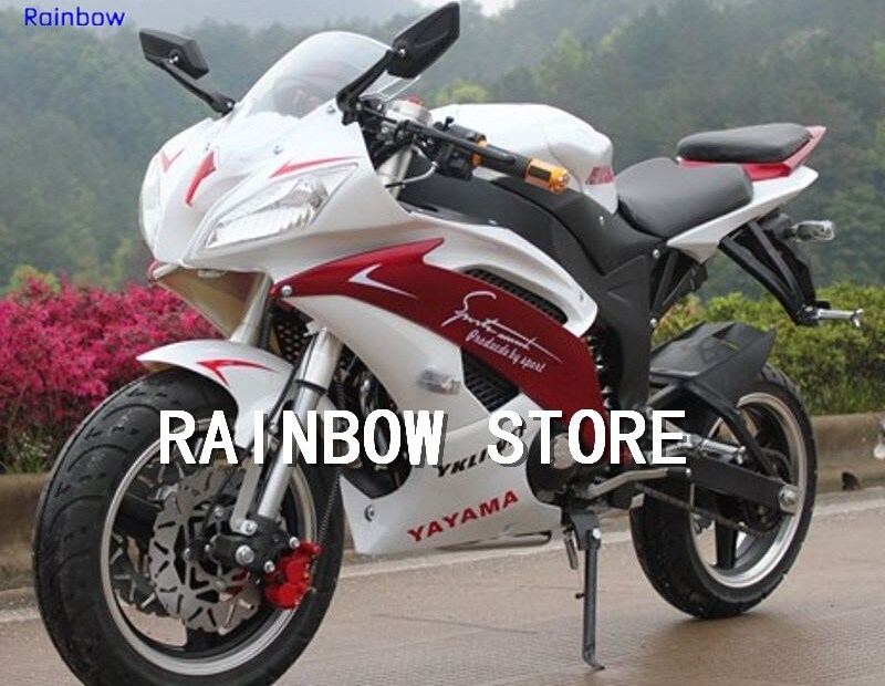 Yayama R6: Do write to us if you don't find the name amusing and if you look closely another badge that has a tagline which says 'Producde by sport'. The body is actually not all that bad, but underneath there's a 150cc air-cooled single and the frame isn't exactly the highest quality (or any at all). They still chose to call it R6, what was wrong with 15!