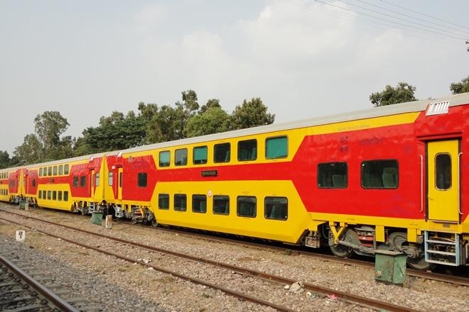 2 Rake Train Double decker rakes on train to be replaced with AC coaches for two ...
