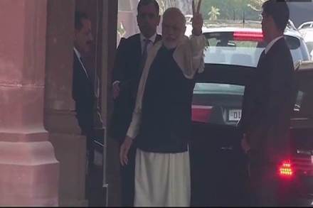 As Sensex soars 250 points on Modi’s Gujarat victory, watch out for these driving factors now