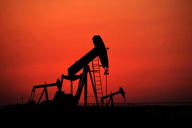 us oil, oil drops, oil market, oil prices, oil rates, oil output, forties pipelines, north sea