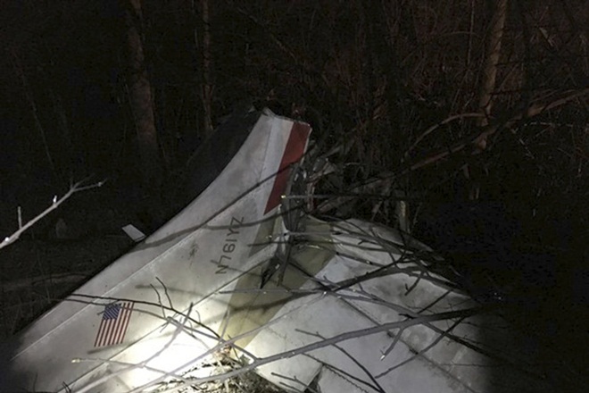 Three people killed in US plane crash: Police - World News | The ...