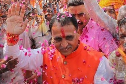 gujarat chief minister, vijay rupani, nitin patel, amit shah, narendra modi, smriti irani, gujara election result, bjp, gujarat election 2017