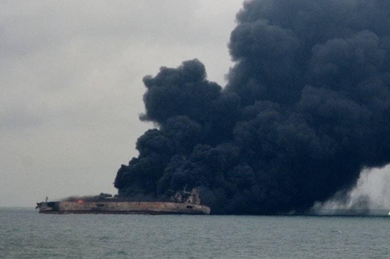 iran, Iranian oil tanker, collision, china, sanchi, iranian oil tanker sanchi, iranian oil tanker on fire, chinese cargo ship, oil tanker burning, oil tanker explosion, oil tanker, rescue vessels, cargo ship, environment disaster, world news