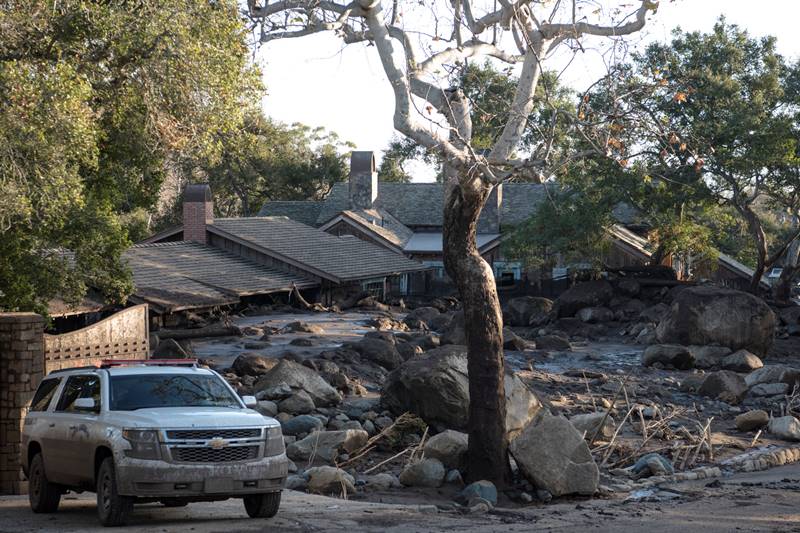 California mudslides, Southern California, mudslides, Southern California mudslides, debris, ruins, people missing, properties destroyed, world news, latest news, california death toll, mudslide death toll
