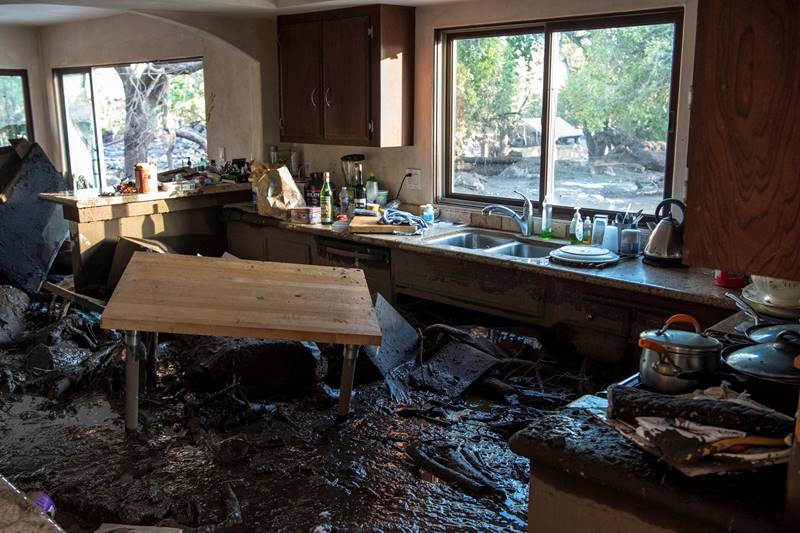 California mudslides, Southern California, mudslides, Southern California mudslides, debris, ruins, people missing, properties destroyed, world news, latest news, california death toll, mudslide death toll