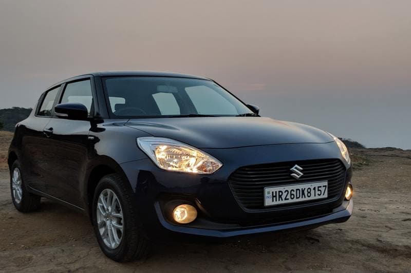 The top-variants of the AMT version of 2018 Maruti Suzuki Swift miss out on features like DRLs which is a big miss as DRLs gives the new Swift a whole different look all together. Other things that AMT gearbox miss is the touchscreen infotainment system inside.
