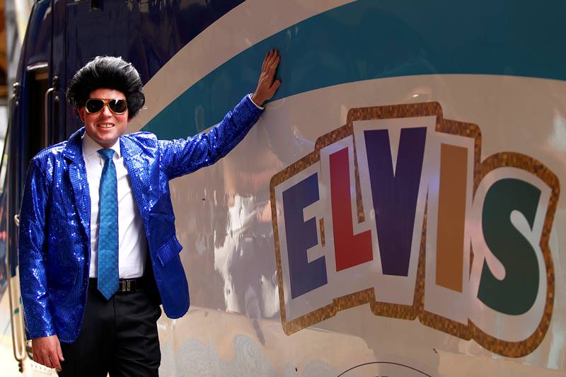 Elvis festival, Australia Elvis festival, Elvis Presley, King of Rock and Roll, Sydney, elvis mania, Elvis Express, Blue Suede Express, Elvis tribute, world news