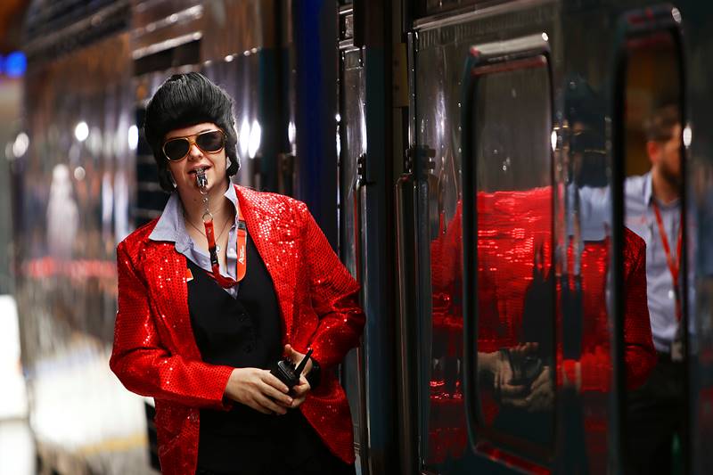 Elvis festival, Australia Elvis festival, Elvis Presley, King of Rock and Roll, Sydney, elvis mania, Elvis Express, Blue Suede Express, Elvis tribute, world news