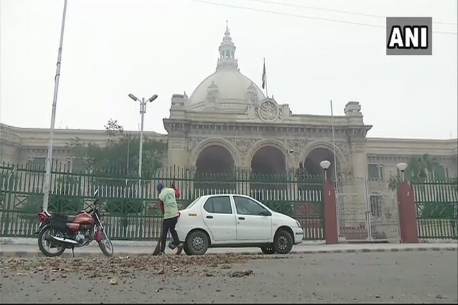 Yogi Adityanath, farmers protest in front of yogi residence,  farmers protest in UP, Ram Naik, Vidhan Sabha, bjp, Surya Pratap Shahi,  Uttar Pradesh Governor, BKU,Yogi Adityanath government