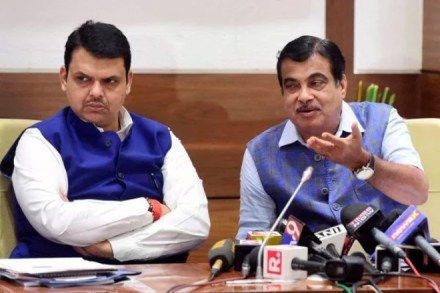 Union Minister Nitin Gadkari and Maharastra CM Devendra Fadnavis on Thursday escaped narrowly from a major mishap. (PTI) Union Minister Nitin Gadkari and Maharastra CM Devendra Fadnavis on Thursday escaped narrowly from a major mishap. (PTI)