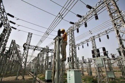 electric utility, electric utility sector, private sector, private sector investment, independent power transmission, power producers