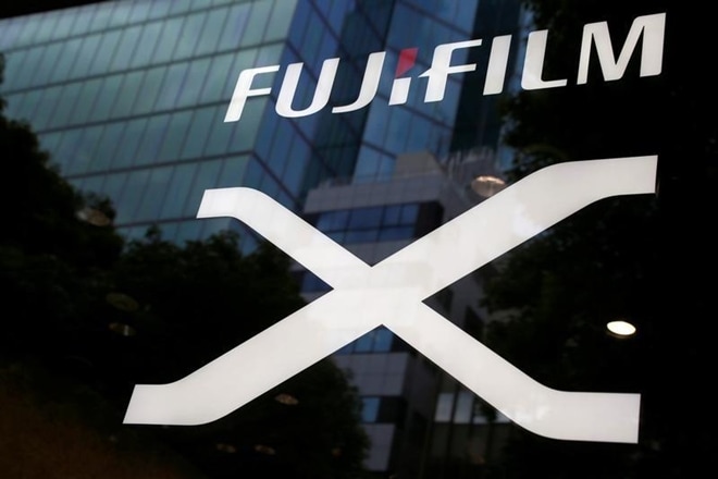 fujifilm, fuji xerox subsidiary, job cuts, market environment, cost cutting package, photography business, medical equipment