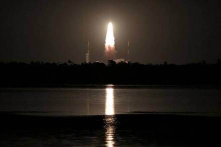 india, indian satellites, india to launch satellites, new satellites, india satellite launch, satellite launch, spacecrtaft caertosat, rocket launch, cartosat, isro