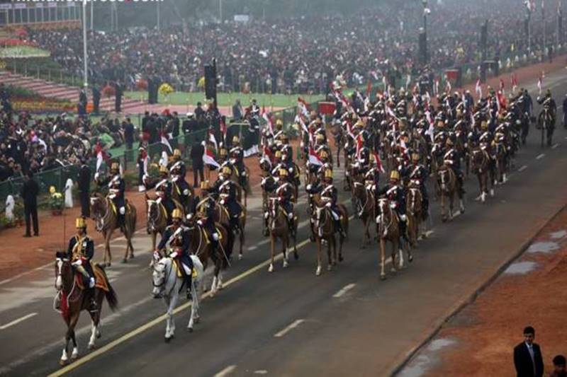 The Republic Day parade began with the horse contingent parade. The marching contingent of the Army included horse-mounted columns of the 61st Cavalry. (Source: IE)