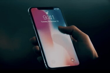 Apple has been a promoter of the avant-garde and they have proved it time and again with launching ground-breaking tech products- be it Macintosh, iPod or iPhone. (Youtube)