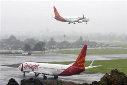 Spice Jet, Ajay Singh, Airline, Indian aviation market, Long haul flights