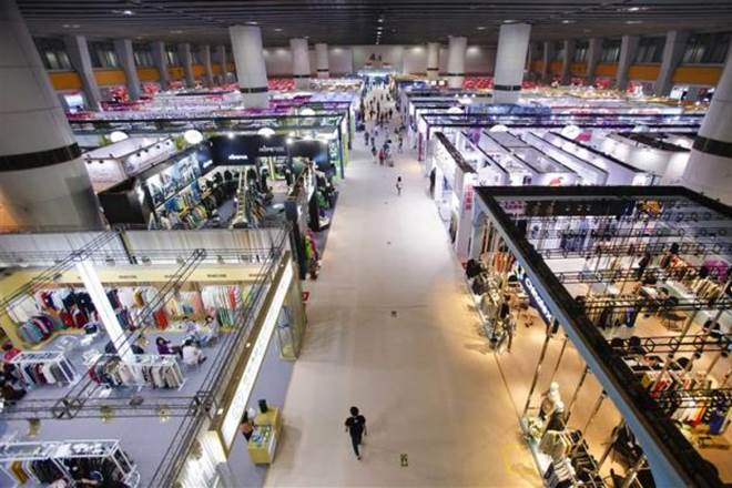 mobile supermarkets, ganges, floating supermarkets, kolkata, river hooghly,roro service, bengal global business summit mobile supermarkets, ganges, floating supermarkets, kolkata, river hooghly,roro service, bengal global business summit