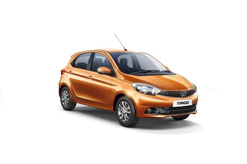 Tata Tiago has helped Tata Motors to improves its sales in 2017 and is indeed another good hatchback to drive. The car looks good and has enough space for a comfortable seating. Addition of the AMT gearbox on theTiago will also seek more first time buyers.