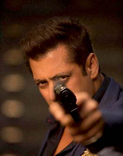 Box office prediction 2018, Box office prediction, thugs of hindostan, 2.0, gold, race 3, simmba, salman khan, aamir khan, raveer singh, akshay kumar, amitabh bachchan, padmavati, tiger zinda hai, dangal, katrina kaif, films 2018, movies releasing in 2018, box office collection of padmavati, 2018 films bollywood,