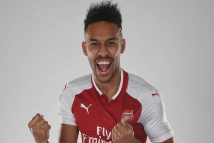 Aubameyang transfer, Aubameyang arsenal transfer, Aubameyang fifa 18, Aubameyang in london, Pierre Emerick Aubameyang transfer, Pierre Emerick Aubameyang arsenal transfer, Pierre Emerick Aubameyang in london, Pierre Emerick Aubameyang fifa
