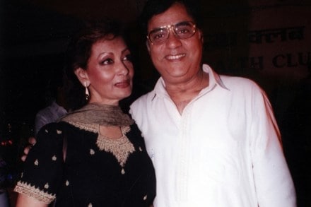 chitra singh, chitra singh maharashtra rera plea, armaan chowdhary, chitra singh money refund plea