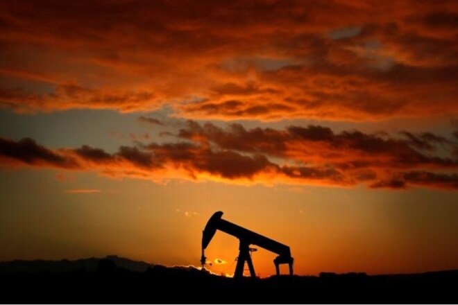 oil prices, downside risks, economic growth, global economic growth, impressive price recovery, price recovery