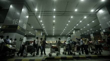 delhi airport, immigration officals, Delhi IGI airport, indira gandhi international airport, immigration at Delhi airport, immigration IGI airport, home ministry
