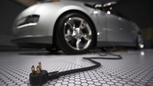 Finance Minister Arun Jaitley may announce tax benefits for the electric mobility in the Budget on February 1, 2018.