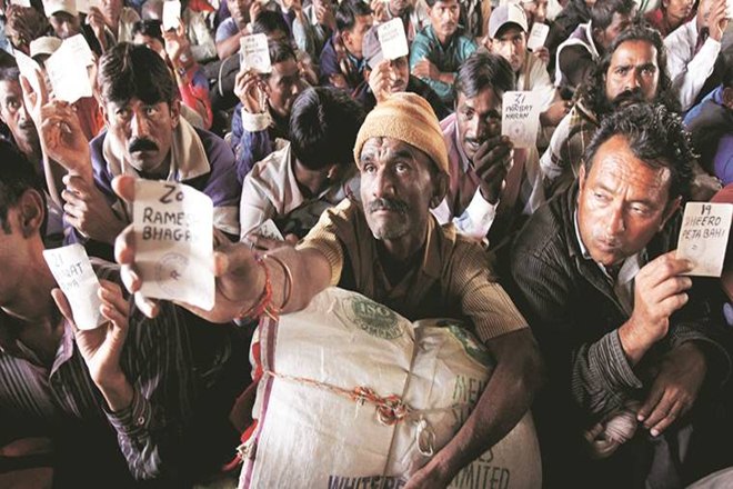 Pakistan, Indian fishermen, latest news on pakistan release indian fishermen, Indian fishermen released by pakistan, karachi, india, Allama Iqbal Express, Wagah border, Arabian Sea 