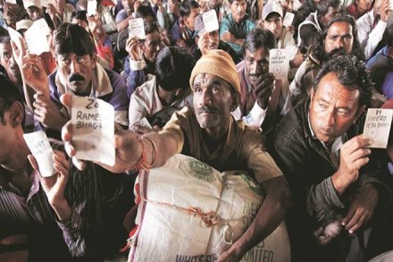 Pakistan, Indian fishermen, latest news on pakistan release indian fishermen, Indian fishermen released by pakistan, karachi, india, Allama Iqbal Express, Wagah border, Arabian Sea 