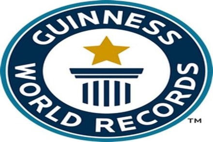 Guinness Book of World Records, Indian teacher, Maharashtra, alphabets