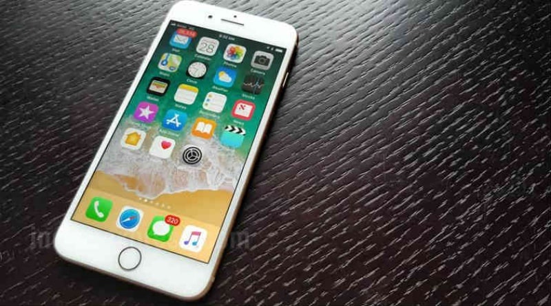 iPhone 8, 8 Plus: The Apple iPhone 8 and the iPhone 8 Plus are priced starting at Rs 54,999 and Rs 67,999 respectively. Purchasers will also get a cashback of Rs 8,000 on the smartphones if they make a minimum payment of Rs 45,000 on their credit card. They can also avail up to Rs 18,000 off on exchange. (IE)
